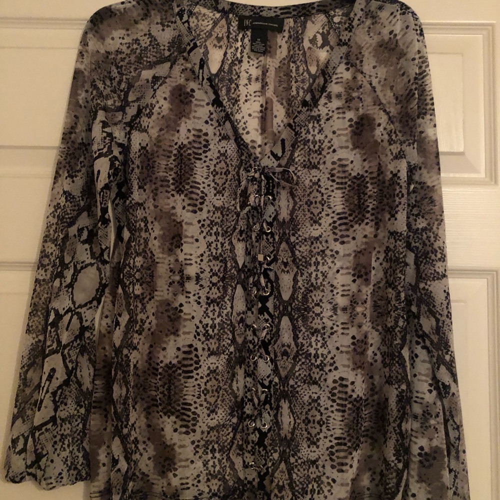 INC Very Cute Top that can be tied at the top. Like New. size Medium.